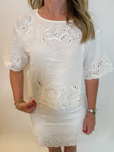ZS Daya Embroidered Top
