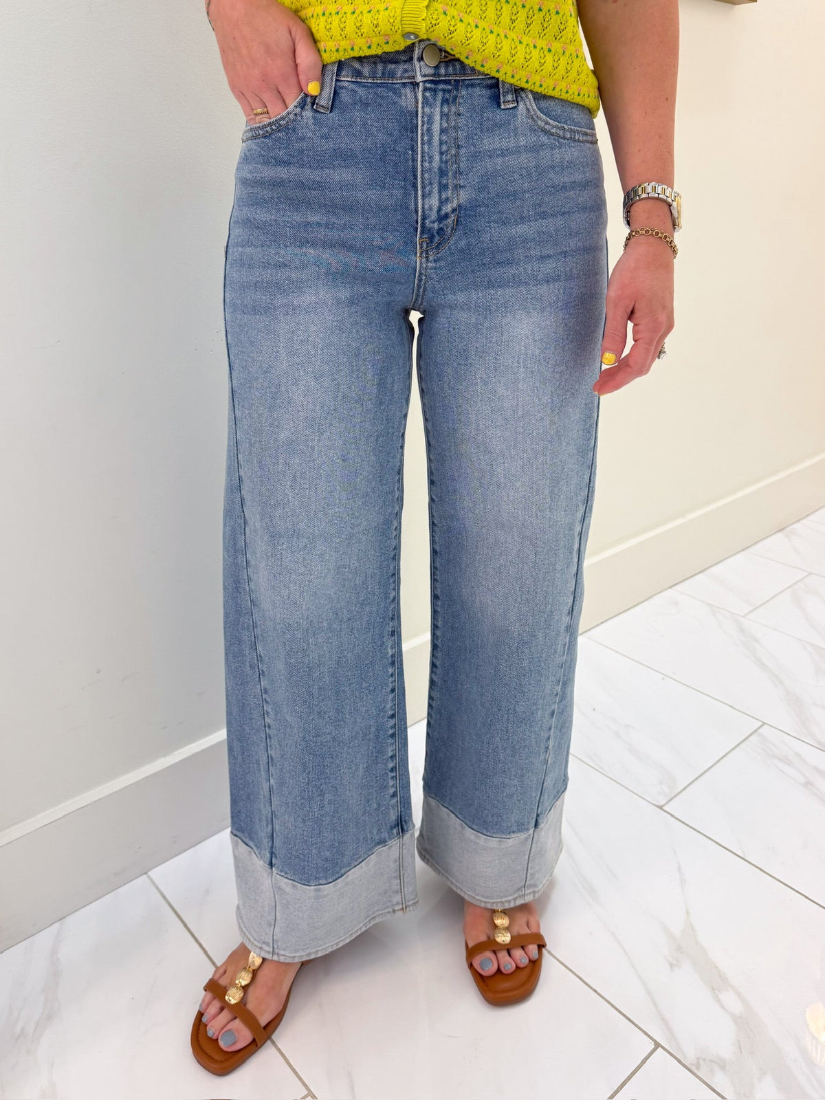 JBD Two Toned Hem Seamed Slim Wide