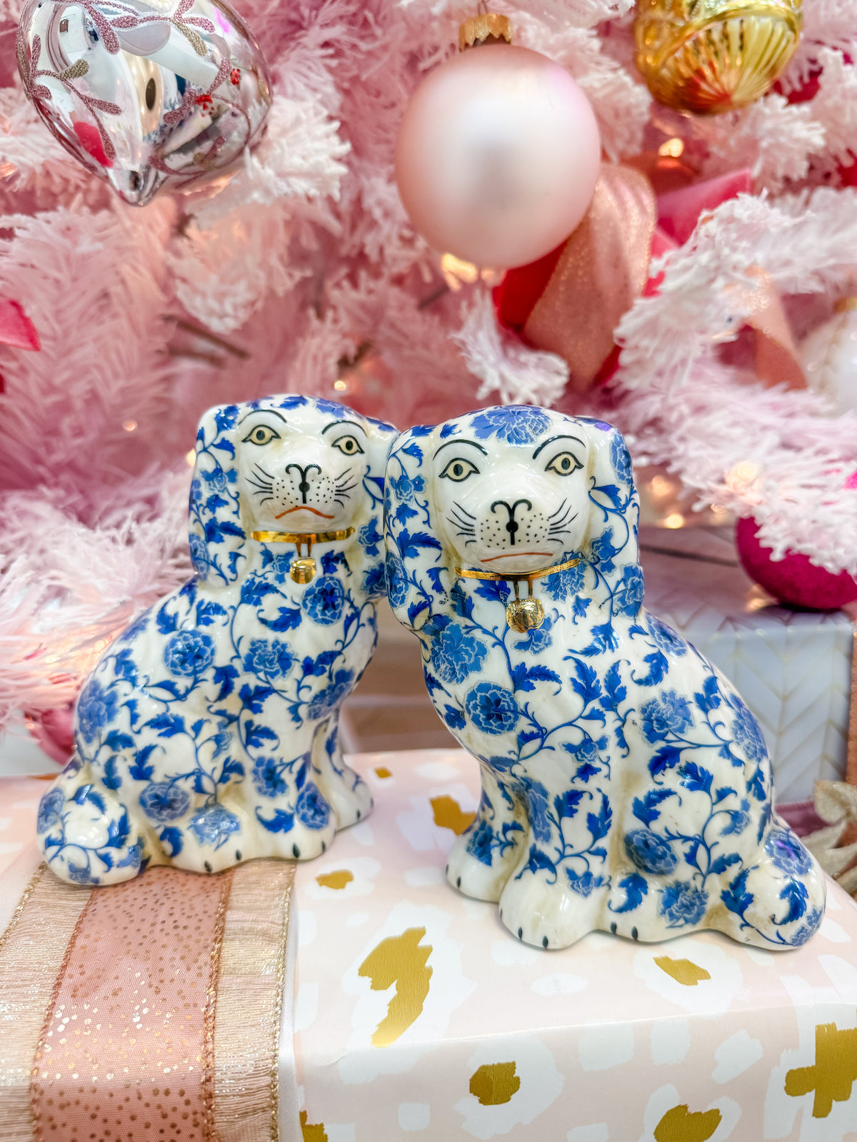 Staffordshire Dog-Blue Florets-Med